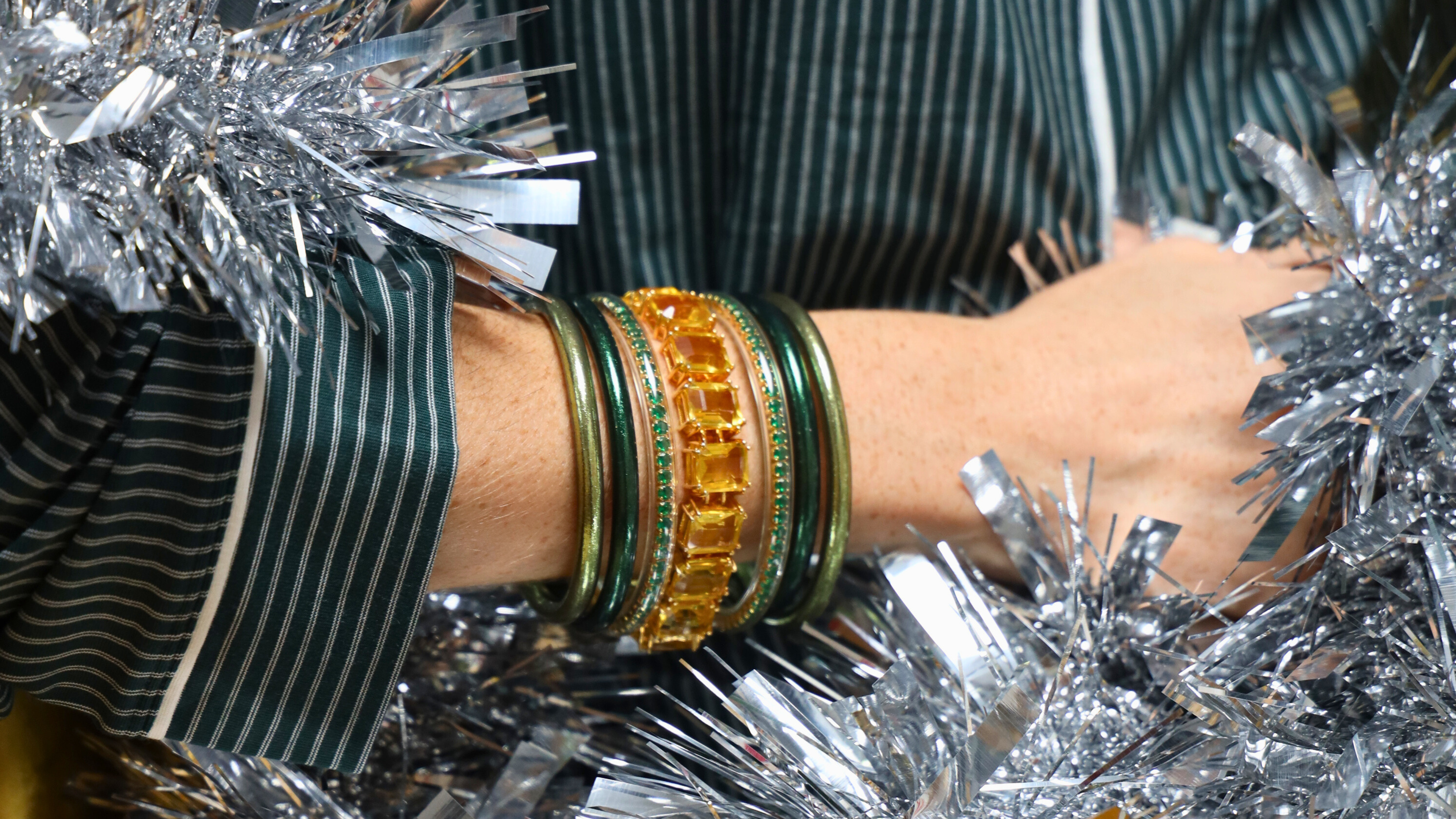 The Gracious Gathering: Mindful Gifts for the Hostess